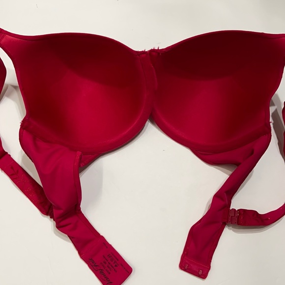 NWOT 3-Way Convertible Bra Red - Picture 7 of 12